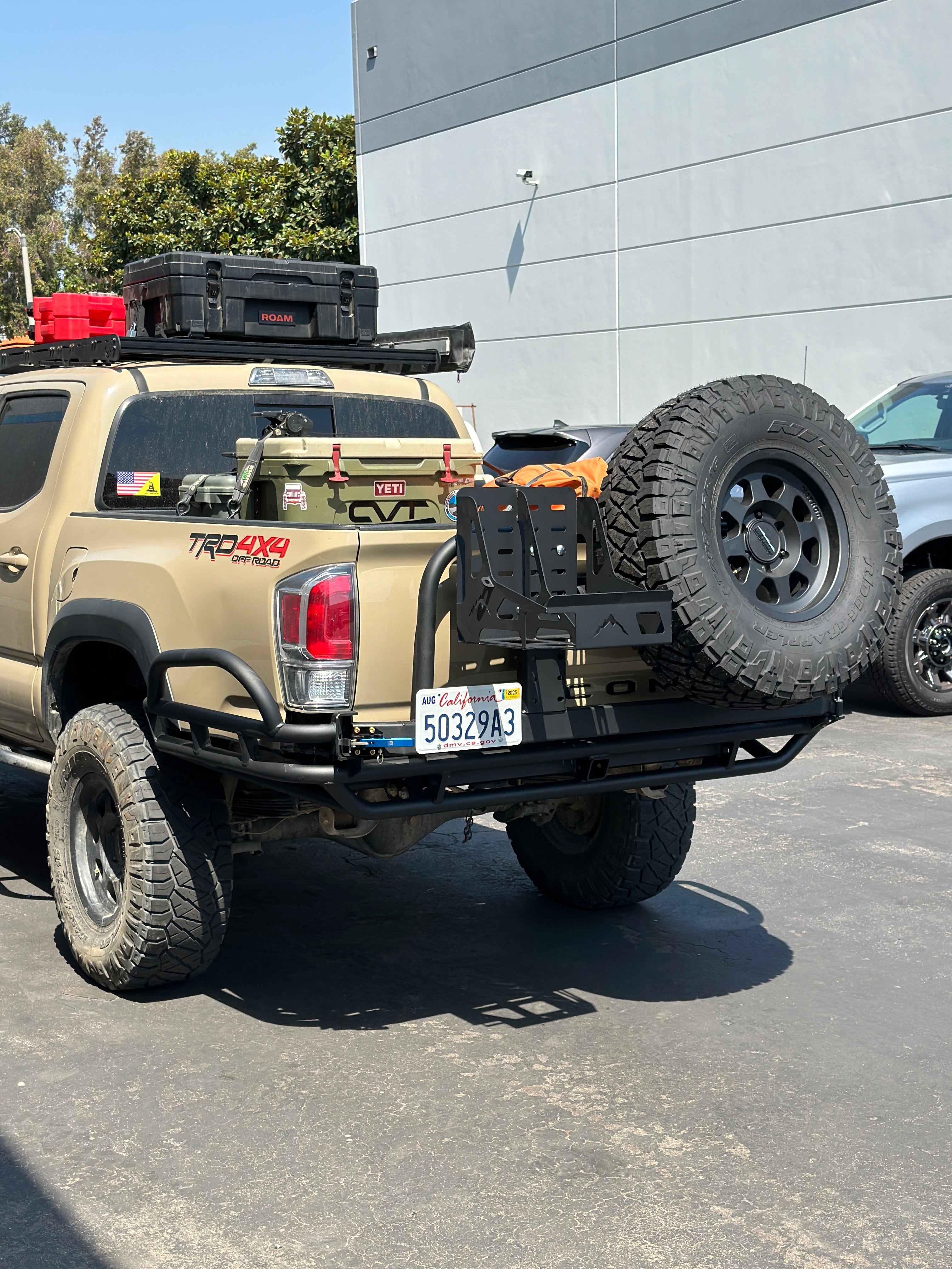 2016+ Tacoma HC Tube Bumper w/ Tire Swingout